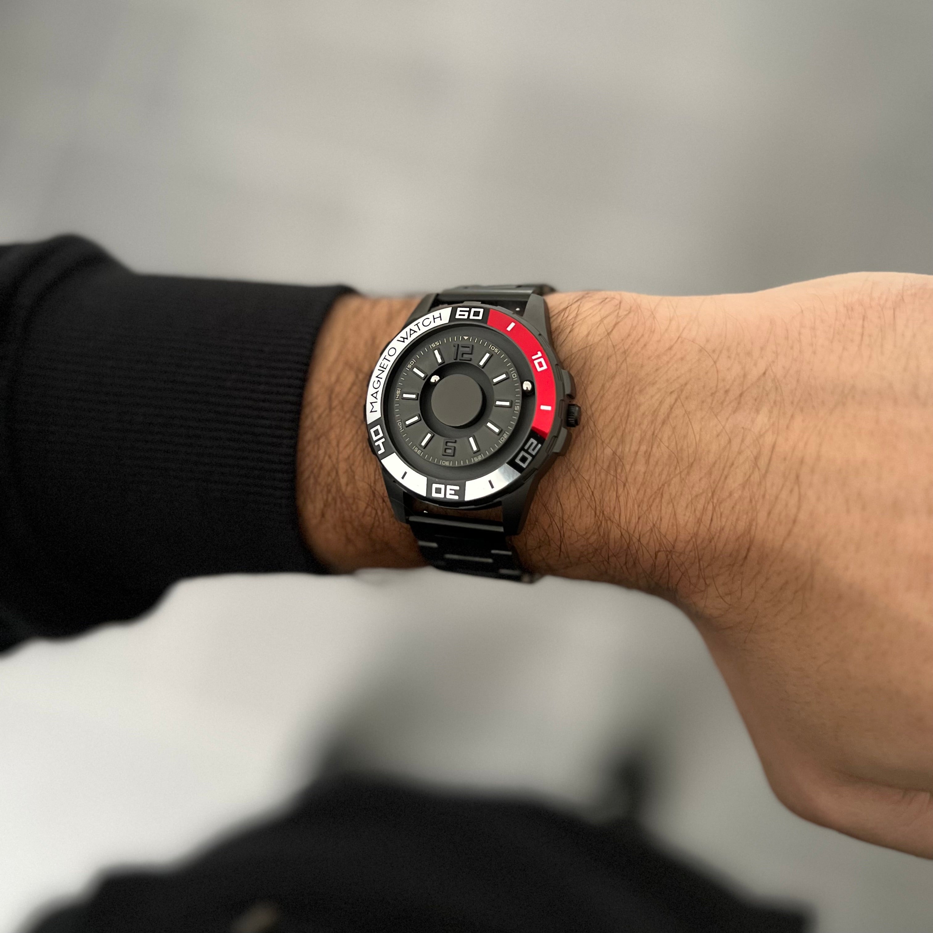 Uranus Black steel black